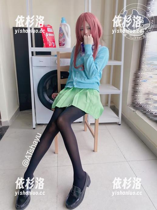 AT鲨 AT鲨粉色写真全集:感受青春与活力的完美结合!