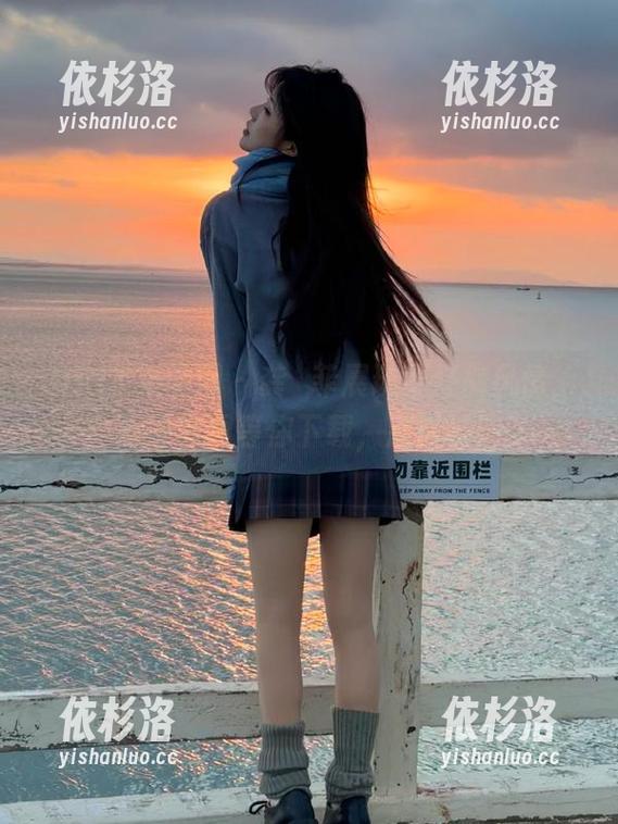 GIRLT果团网-龚玥菲 GIRLT果团网 - 龚玥菲展现牛仔裤风情,超赞套图等你下载,别错过!