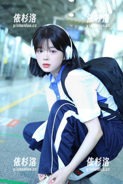 ISHOW爱秀-张嘉琪Cassie ISHOW爱秀 - 万圣节的奇幻旅程,在线与张嘉琪Cassie一起畅游,获取超可爱的写真资源哦!