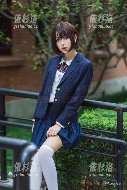 海边的Jenny(정제니)：合集图集里的每一张都像是海浪的调皮瞬间！