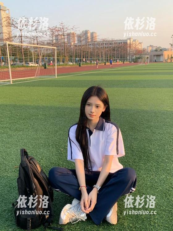KuukoW KuukoW倾情奉献可莉精选写真集,快来围观这份视觉盛宴吧!