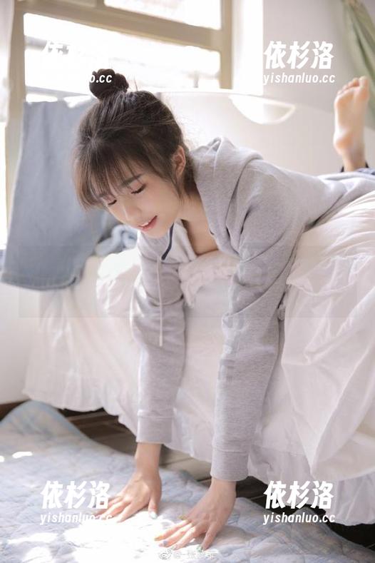 KuukoW 在光影中绽放,KuukoW妹妹写真集与动人原图等你欣赏