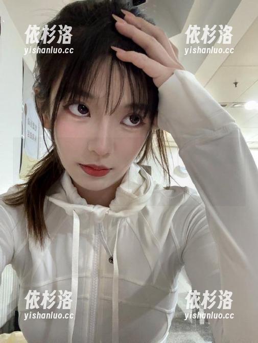 MFStar模范学院-唐琪儿il MFStar模范学院 - 极速下载!唐琪儿il甜心写真套图资源,让你随时随地感受她的甜美魅力与独特风格!