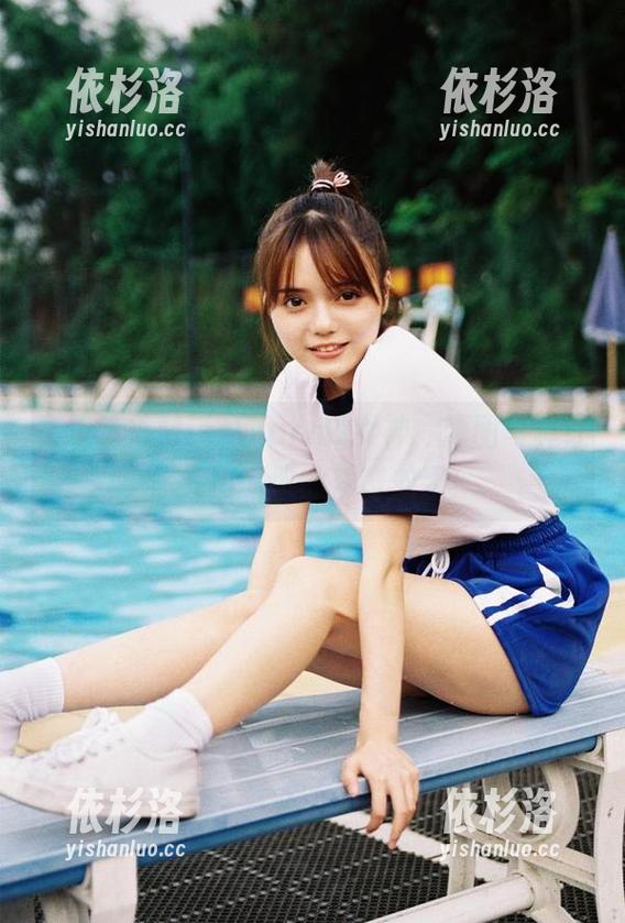 MissWarmJ 在线等待MissWarmJ女神,原图写真让你笑出腹肌的神奇效果!