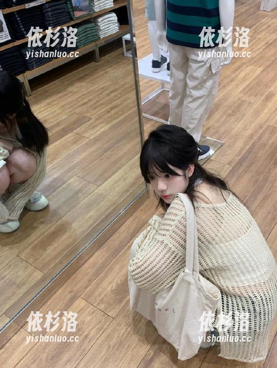 MyGirl美媛馆 - 果儿Victoria在线写真：每一张内衣原图都展现她的独特魅力！