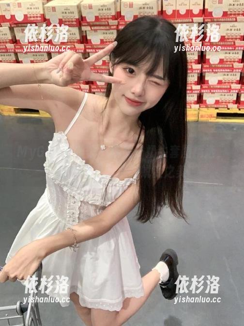 MyGirl美媛馆-糯美子 MyGirl美媛馆 - 糯美子奶牛套图精选,穿越春日梦境的蜕变之美