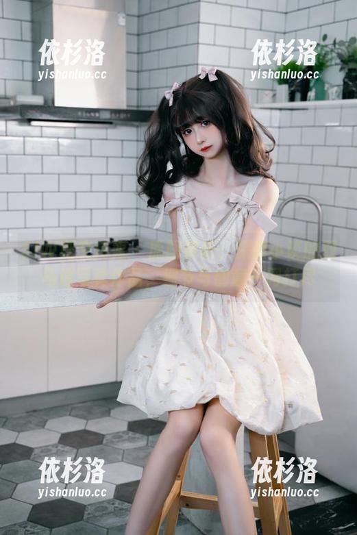 SIW斯文传媒-小谈 SIW斯文传媒 - 原图解析:探索小谈的双马尾写真作品,细节与创意一网打尽