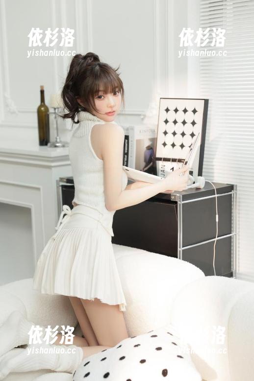 Seele麦麦 套装美图大赏:Seele麦麦的写真作品让你惊艳无限