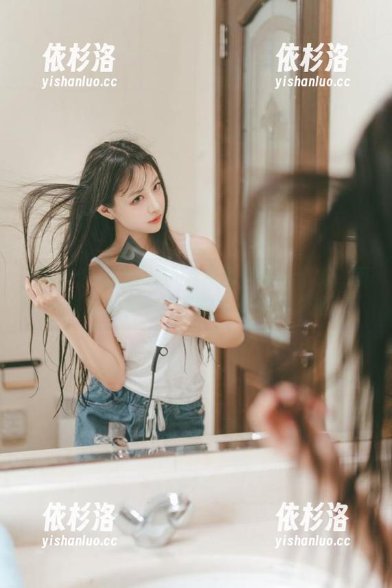 Shika小鹿鹿 Shika小鹿鹿HANA真爱版电子壁纸:每一张都是独一无二的写真梦幻之旅!