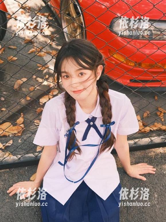 看“Sira(시라)圣诞”图集，保证你会对“资源”这玩意儿刮目相看！