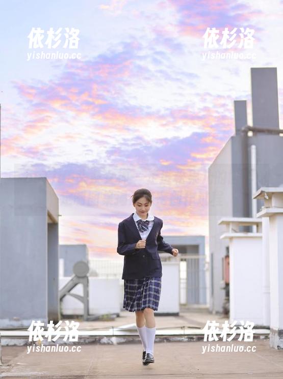 TouTiao头条女神-松果儿 TouTiao头条女神 - 走进松果儿的世界:定制图集揭开秘密创作过程