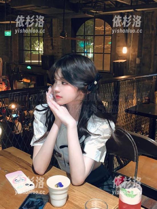 UGirls尤果网-赵娜娜 UGirls尤果网 - 跟随赵娜娜兔女郎在线写真,感受青春活力与时尚气息的碰撞!