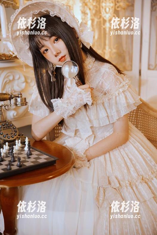XIAOYU语画界-豆瓣酱 XIAOYU语画界 - 揭秘豆瓣酱的在线油亮写真合集,深入作品背后的故事