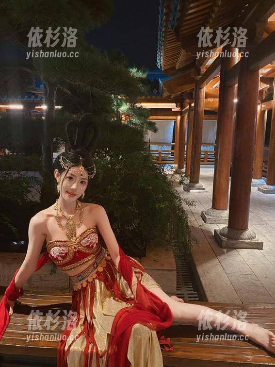 XINGYAN星颜社-Emily尹菲 XINGYAN星颜社 - Emily尹菲的高清蕾丝写真分享,让你突破视觉界限,感受别样的魅力!