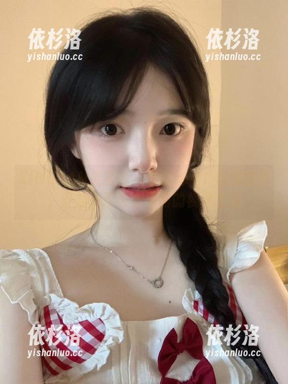 XINGYAN星颜社-可蕊娜 XINGYAN星颜社 - 可蕊娜女仆私房图包,开启一段与众不同的视觉之旅