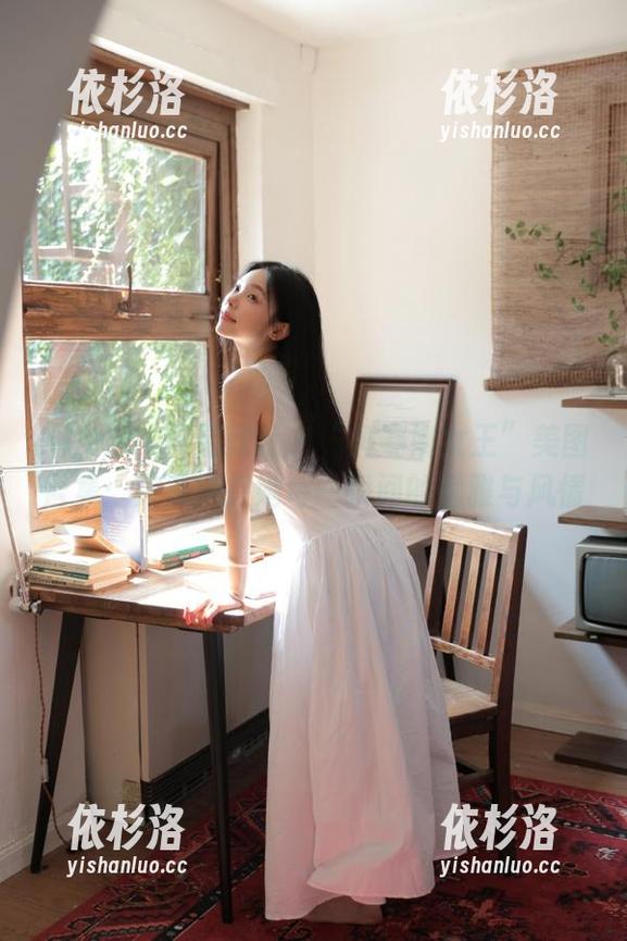 XINGYAN星颜社-黄寒娜 XINGYAN星颜社 - “黄寒娜女王”美图合集:完美捕捉她每一瞬间的优雅与风情