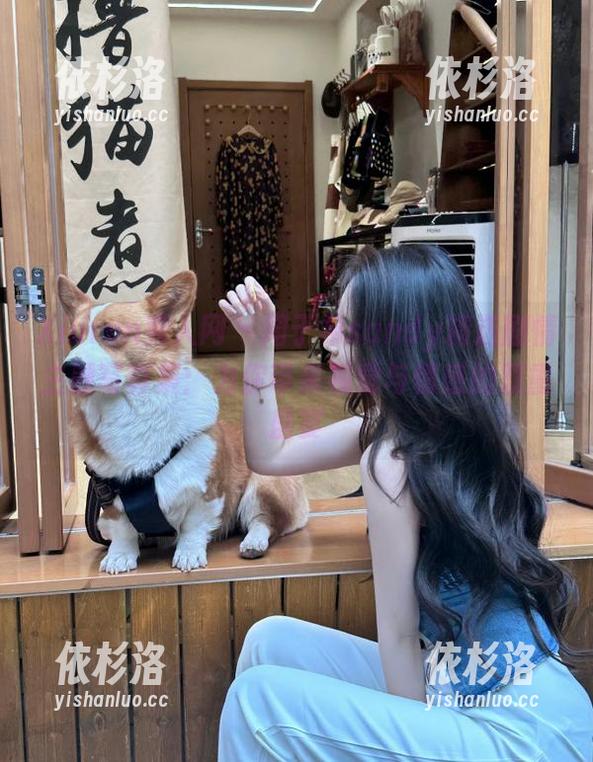 Xiuren秀人网-周于希sandy Xiuren秀人网 - 周于希sandy精选剧情主题写真集:为你带来视觉与情感的双重盛宴