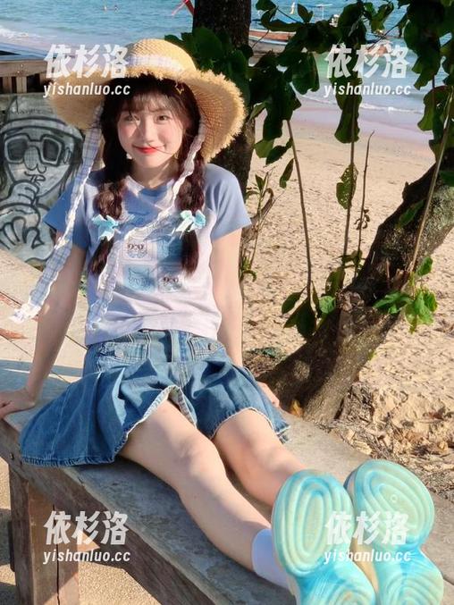 Xiuren秀人网-周慕汐 Xiuren秀人网 - 周慕汐与肉丝的完美邂逅,精彩原图和资源等你发现!