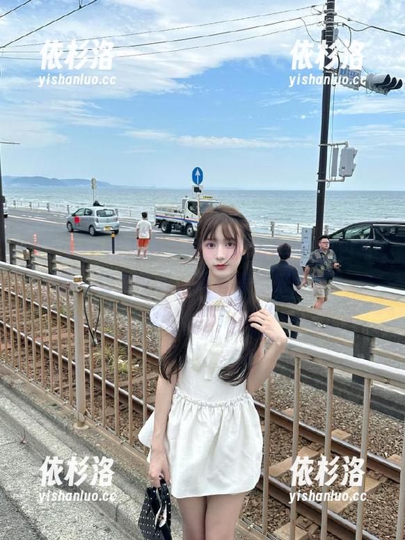Xiuren秀人网-周慕汐baby Xiuren秀人网 - 周慕汐baby的白色写真,甜美可爱,网盘等你来下载!