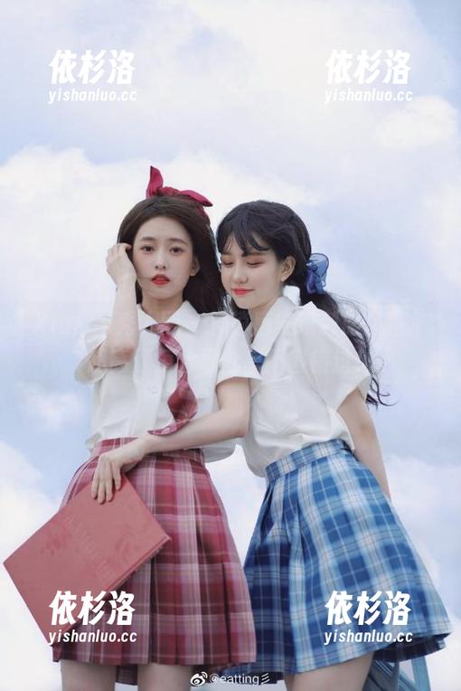 Xiuren秀人网-唐安琪 Xiuren秀人网 - 解锁唐安琪制服风格,超高颜值套图分享不容错过!