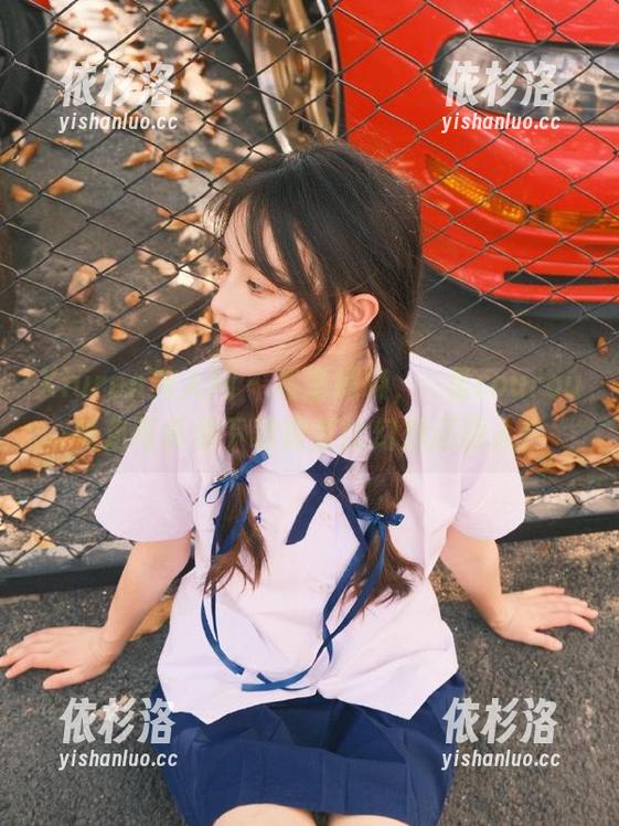 Xiuren秀人网-媃柔rourou Xiuren秀人网 - 高清揭晓,媃柔rourou美足写真集下载简直比幻想还诱人!