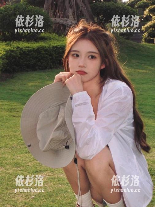 Xiuren秀人网-王俪丁小宝贝 Xiuren秀人网 - 原图独家:王俪丁小宝贝可爱写真的在线展览