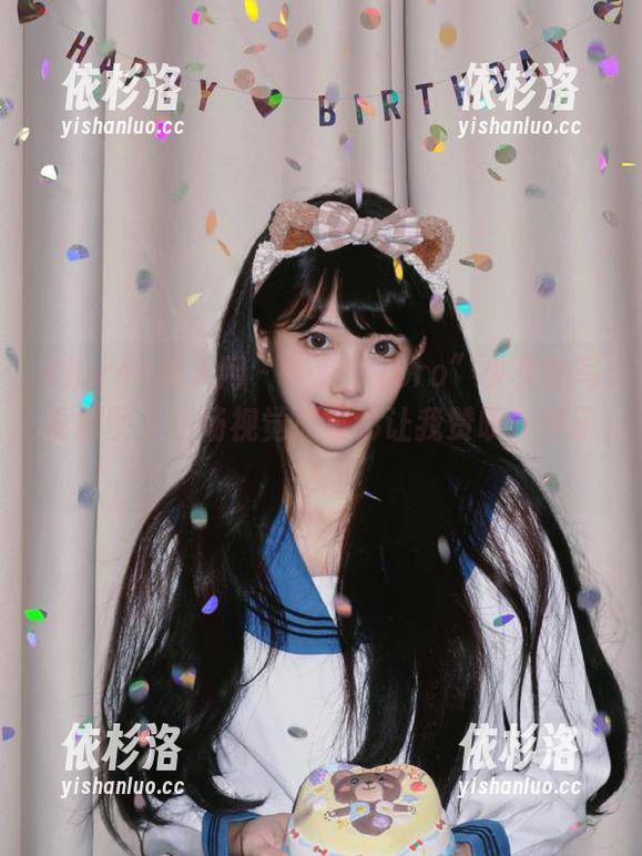 Xiuren秀人网-软软roro Xiuren秀人网 - “软软roro”少女的写真原图,这场视觉盛宴够让我赞叹一阵子!