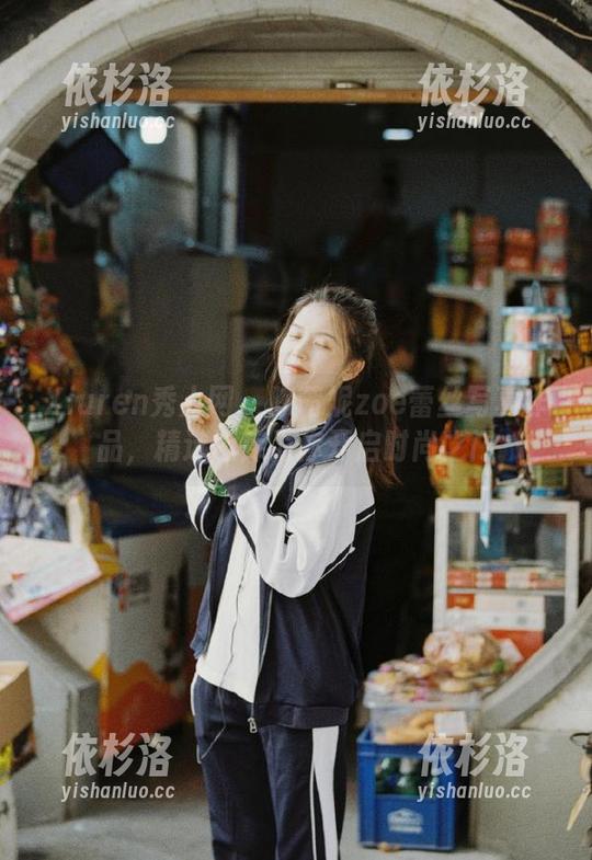 Xiuren秀人网-陈茜妮zoe Xiuren秀人网 - 陈茜妮zoe蕾丝写真作品,精选图库为你开启时尚之门