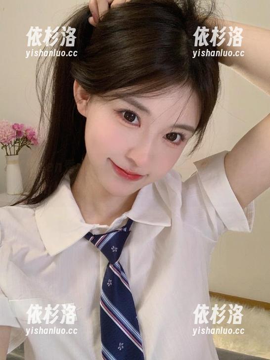 Xiuren秀人网-雨儿baby Xiuren秀人网 - 免费美图大放送,雨儿baby与少女的梦幻组合令人心动