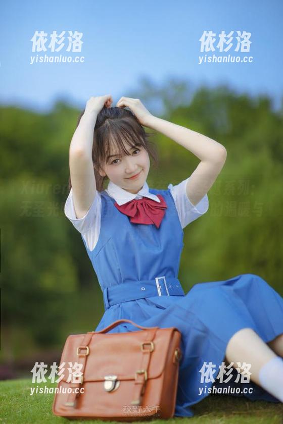 Xiuren秀人网-香澄在东京 Xiuren秀人网 - 香澄在东京圣诞系列:无圣光唯美套图,带你感受冬季的温暖与浪漫!