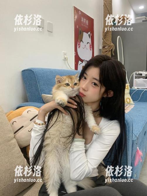 YouMi尤蜜荟 - 细腻瞬间，周思乔Betty全套自拍图片展现了她独特的生活态度与美学！