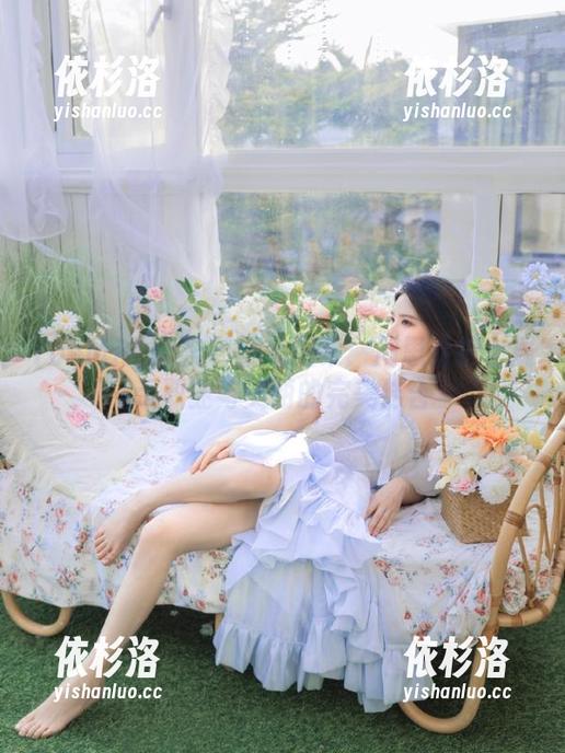 YouMi尤蜜荟-周思乔 YouMi尤蜜荟 - 精选图集:周思乔护士展示职业与美丽的完美结合
