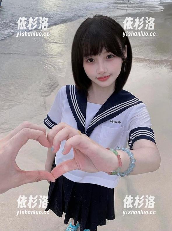 YouMi尤蜜荟 - 高清原图分享：黄乐然泳装写真中的优雅与活力碰撞