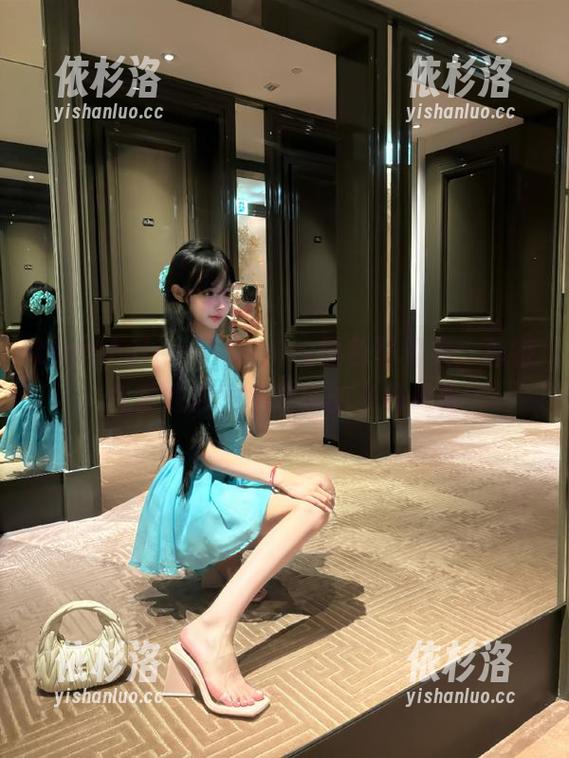 beautyleg - Sunny黑色写真集：独特气质的原图展现你的多样风格