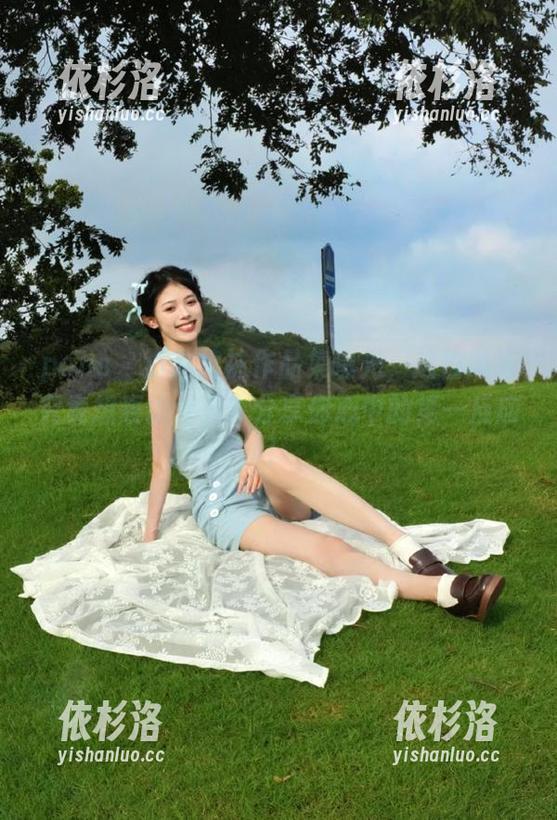 pans-小九 pans - 小九棉袜作品集曝光,这位博主究竟想表达什么?分享你心中的第一反应!
