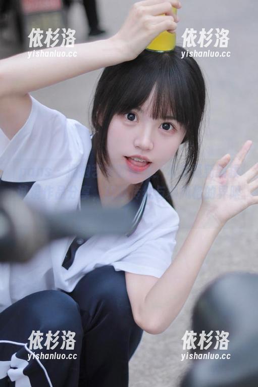 pans-木木 pans - 拥抱艺术的碰撞:木木最新新模试镜作品分享,打破传统与新风格的界限!