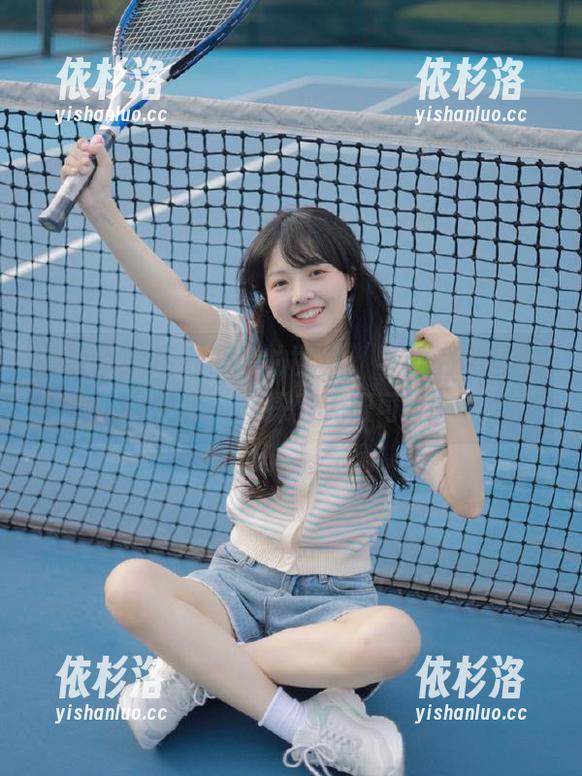 pans-李沫 pans - 走进李沫的世界,与她的黑丝私房图集一同探索无限可能!
