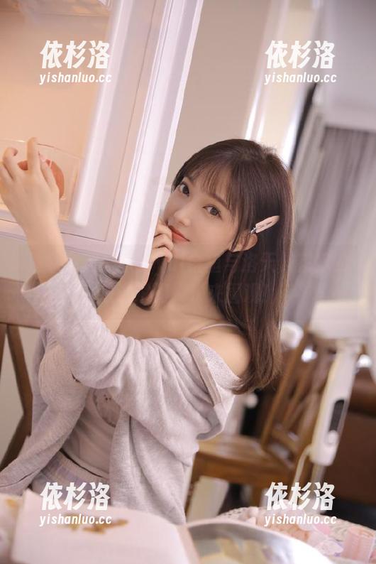 yui金鱼 独家高清分享:yui金鱼与洛天依花嫁的浪漫瞬间,快来围观!