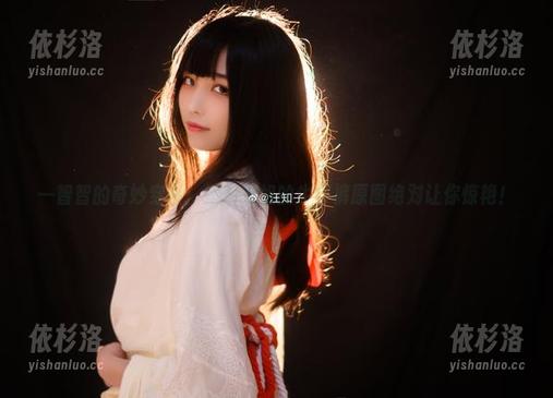 一智智 一智智的奇妙穿搭:她和姐姐的牛仔裤原图绝对让你惊艳!