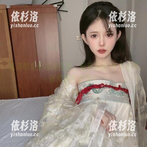 倦倦喵 充满惊喜的福利图包,倦倦喵的JK书包里有何精彩呈现?