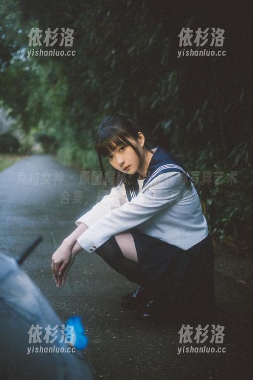 克拉女神-吕佳 克拉女神 - 原图揭秘:吕佳花嫁写真艺术合集,探索她的独特风格