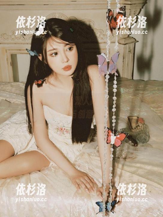 克拉女神-菲菲 克拉女神 - 菲菲的双人高清写真资源,让你的灵感与创意不再枯竭