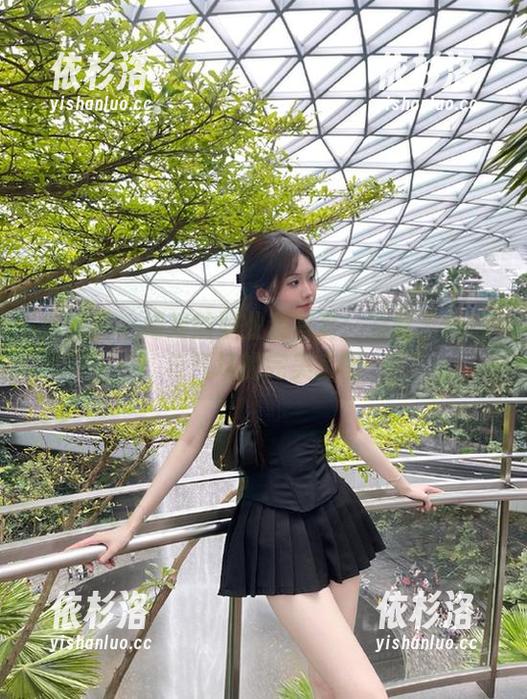 兔几盟-绵绵 兔几盟 - 绵绵的职业装写真:凝聚了风格与气场的完美套图