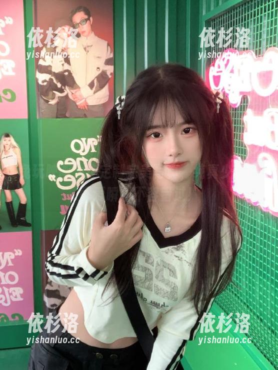 兔玩映画 兔玩映画为你定制完美写真,纯真少女的可爱瞬间不容错过!