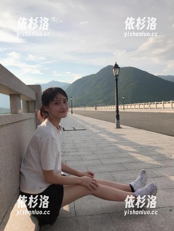 南国足艺-青青 南国足艺 - 青青的婚纱在线展示:多款写真合集为你带来不一样的视觉享受!
