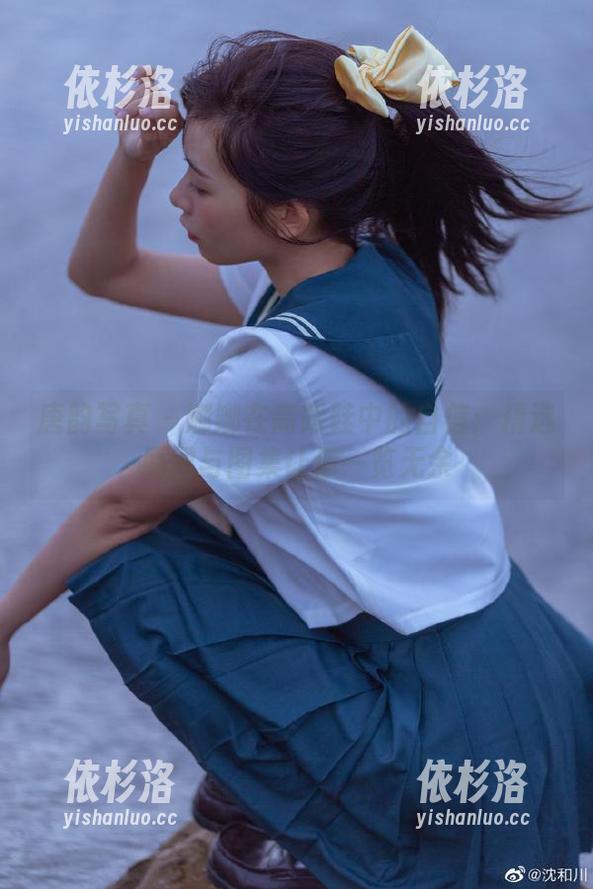 唐韵写真-娜娜 唐韵写真 - 娜娜在高跟鞋中的自信:精选原图与图集让你一览无余