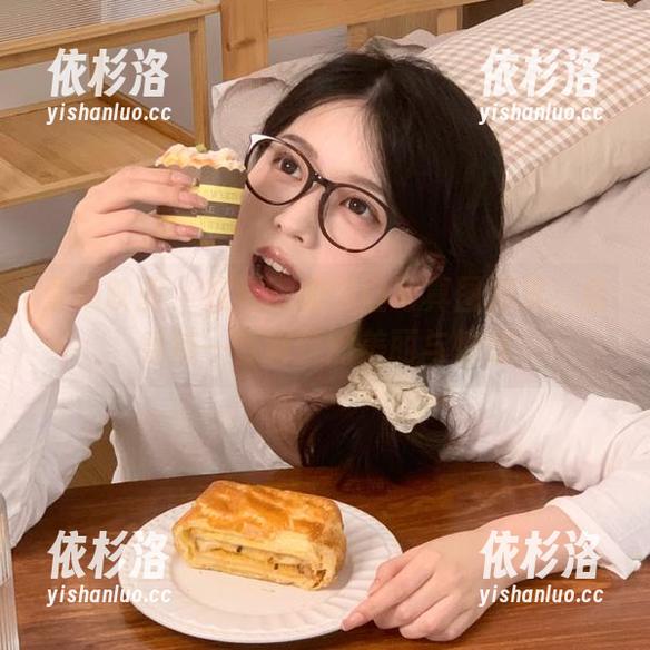 壹吻映画-嘟嘟 壹吻映画 - 在嘟嘟的肉丝写真图册里,感受每一份独特的美丽与情感