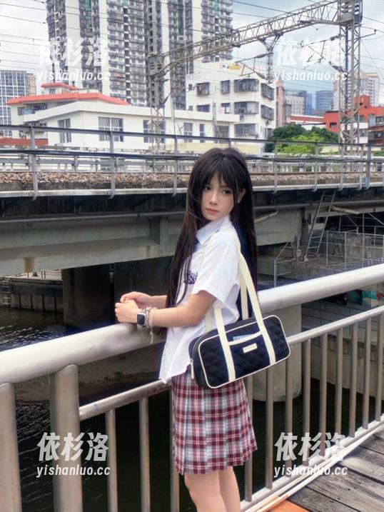 头条女神-松果儿 头条女神 - 松果儿可爱写真图库大揭秘:每一张都让人心动不已
