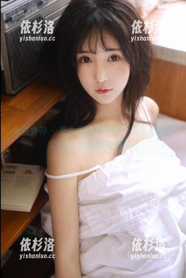 头条女神-艾小青 头条女神 - 艾小青的茶水间:无圣光的艺术与OL美图的完美融合