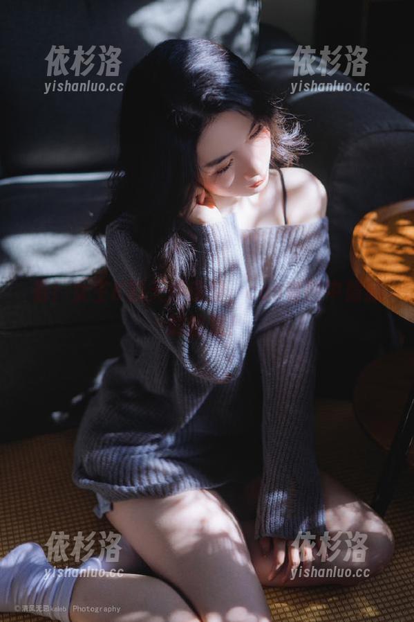 女主K 看!女主K的天使造型,cos套图中隐藏的幽默!